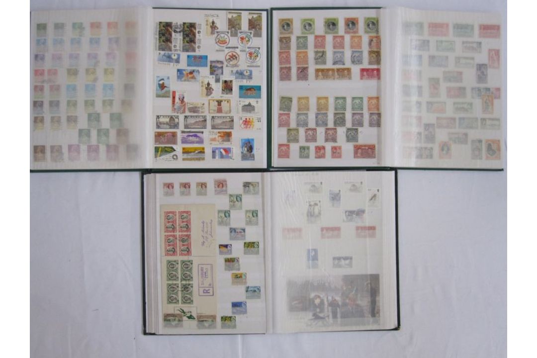 Bag of 15 albums/stockbooks including printed Windsor album and a few stamps in most items (1 box) - Image 4 of 5