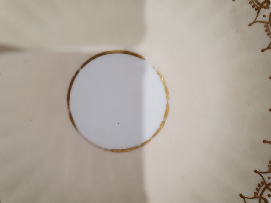 26 assorted 18th/19th century teacups and saucers to include Derby and Spode, all mainly in peach, - Image 8 of 35