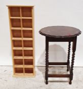 Oak occasional table on barleytwist supports, stretchered base and a modern narrow shelving unit (2)