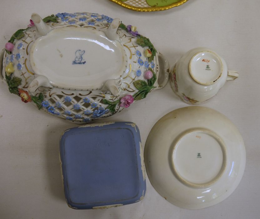Mixed lot of 18th/19th century china to include teacup and saucer, Copeland floral decorated cup and - Image 3 of 6