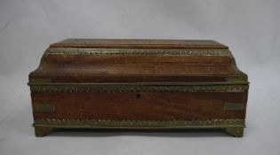 Eastern-style and metal inlaid box on bracket feet