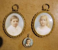 Pair of portrait miniatures on ivory, oval of boy in white collar and girl in pearl necklace, 7cm
