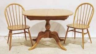 Modern Ercol elm-topped extending dining table and four elm-seated Ercol chairs (5)