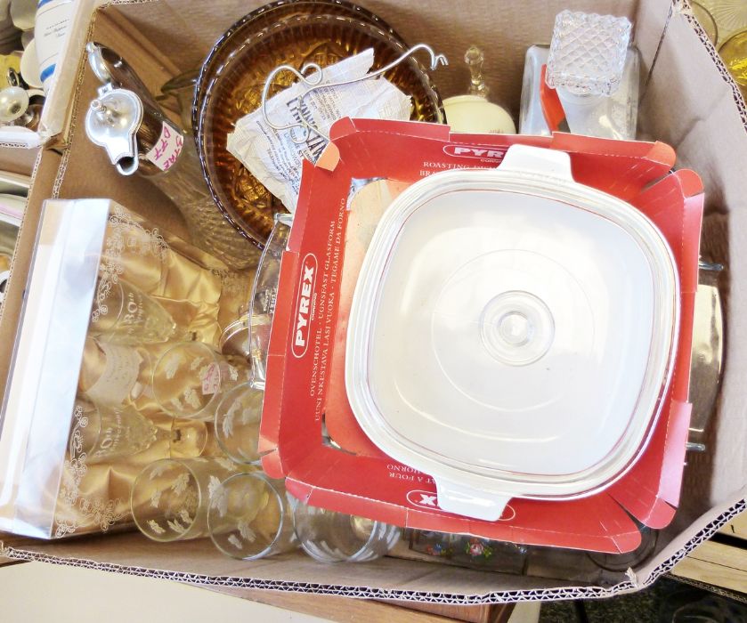 Pyrex roasting dish, a pair of Art Deco amber glass bowls, a vintage Agilux camera, a vintage - Image 2 of 4