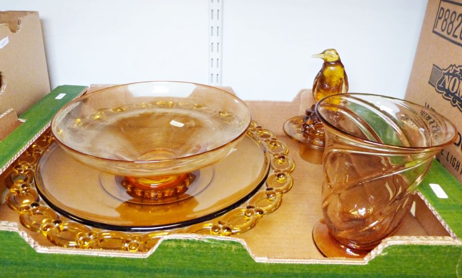 Orange glass centrepiece bowl, various Art Deco style glass items and a collection of paperweights - Image 2 of 3