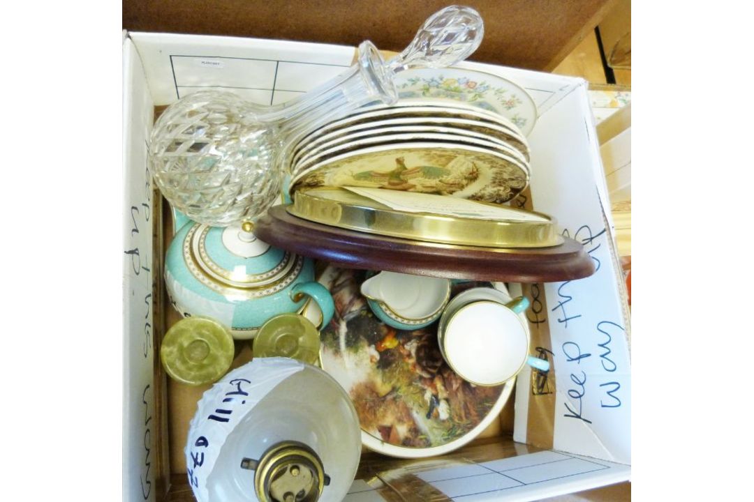 Wedgwood Ulander powder turquoise teapot, cups and saucers, various collector's plates, a small - Image 2 of 5