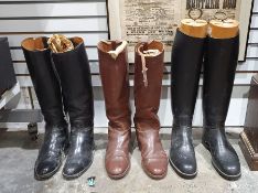 Pair of black leather riding boots with wooden trees, bearing the name for 'Maxwell, 177 New Bond