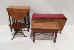 20th century oak oval table on turned supports, 50cm x 36cm x 70.5cm), an oak rectangular top side