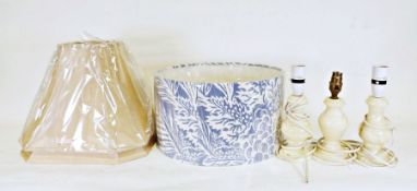 Three lamps and three lamp shades (6)
