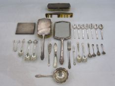 Silver engine turned cigarette case of rectangular form with Art Deco decoration and a silver