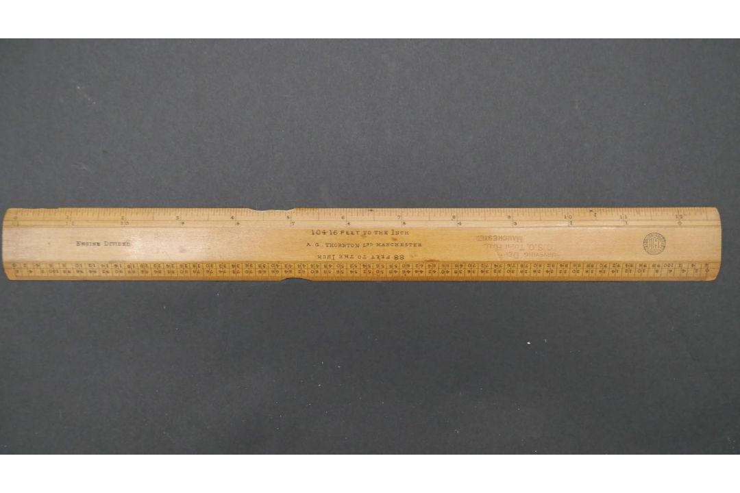 A collection of seventeen vintage wooden rulers, some with makers marks and stamps. L.61cm (Longest) - Image 4 of 11