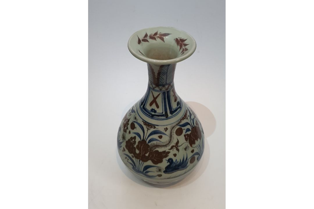 A large Chinese Yuan style blue and white porcelain vase with iron red glaze, decorated with - Image 2 of 2