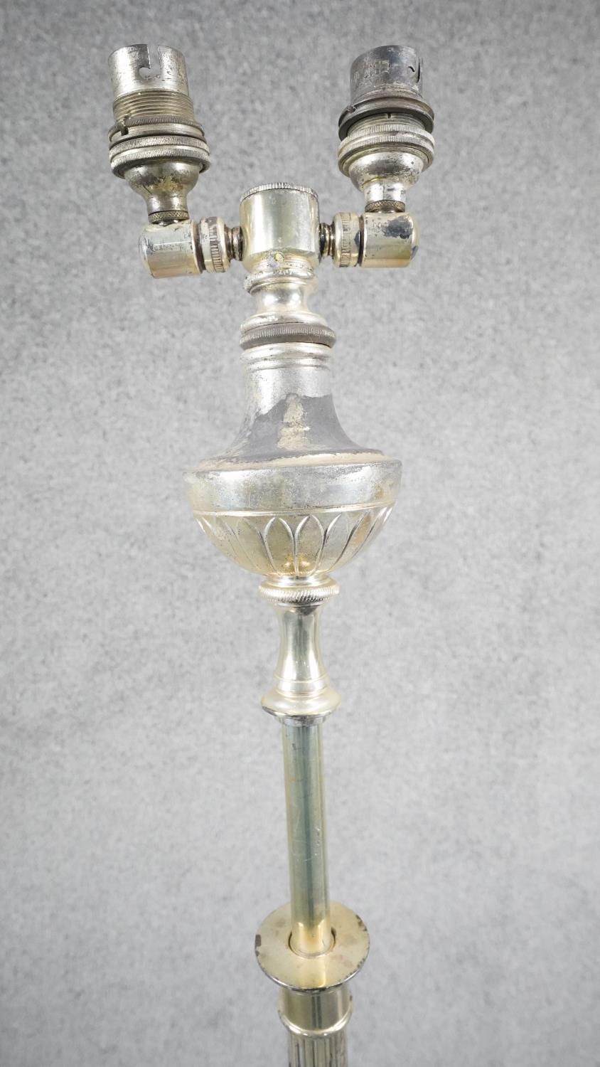 A vintage silver plated height adjustable two bulb standard lamp with reeded column, X-shape base - Image 3 of 7