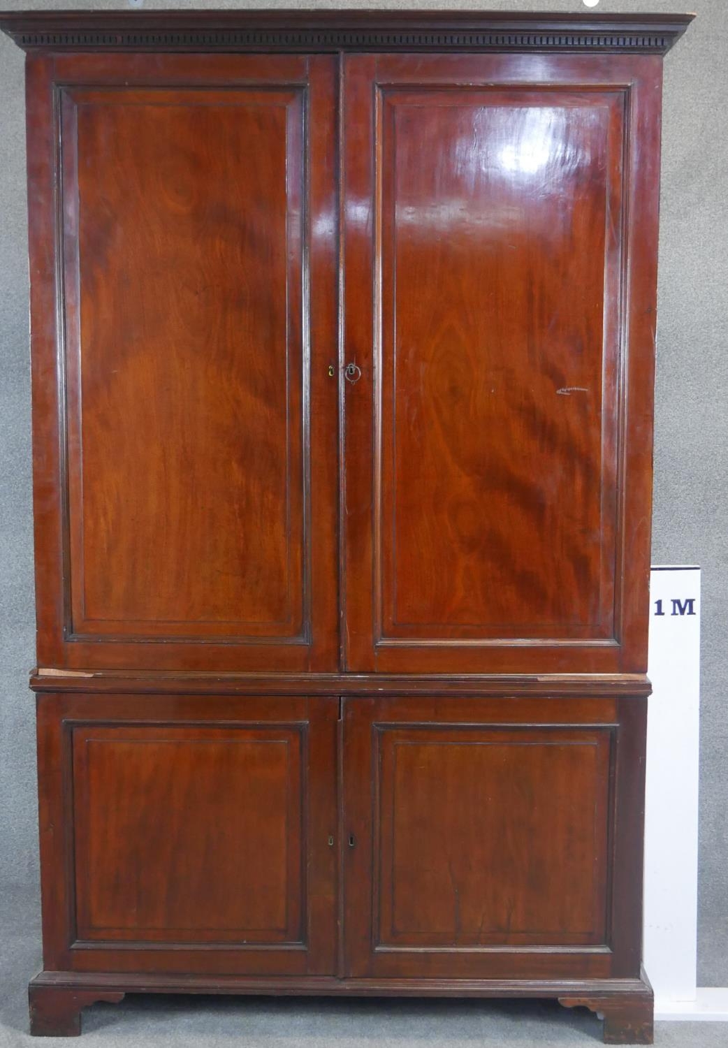 An early 19th century mahogany estate cabinet, the dentil cornice above fielded panel doors - Image 8 of 8