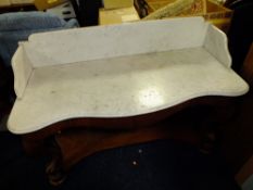 A VICTORIAN MAHOGANY MARBLE TOPPED SHAPED WASHSTAND H-96 W-133 CM