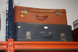 TWO PIECE OF VINTAGE LUGGAGE