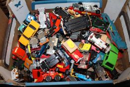 A BOX OF DIE CAST TOY CARS TO INCLUDE CORGI AND MAJORETTE EXAMPLES