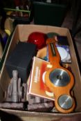 A BOX OF COLLECTABLES TO INCLUDE AN OIL LAMP, WATER FEATURE ETC