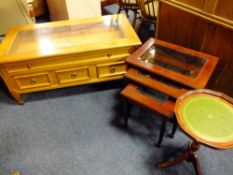 A MODERN GLAZED COFFEE TABLE WITH TWO DRAWERS H-48 W-110 CM A NEST OF TABLES AND A WINE TABLE (3)