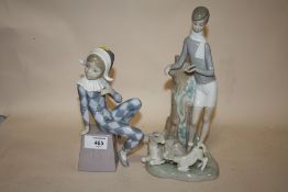 A LLADRO FIGURE OF A SEATED JESTER TOGETHER WITH A LLADRO FIGURE WITH SHEEP