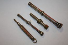 A COLLECTION OF PROPELLING PENCILS TO INCLUDE SILVER EXAMPLES