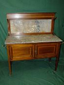 AN EDWARDIAN MAHOGANY INLAID MARBLE TOPPED WASHSTAND H-128 W-122 CM