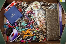 A BOX OF COSTUME JEWELLERY TO INCLUDE SWAROVSKI CRYSTAL EARRINGS ETC.