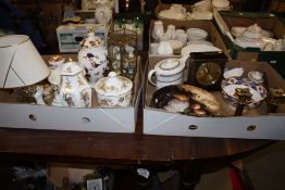 TWO TRAYS OF ASSORTED CERAMICS TO INCLUDE COALPORT HONG KONG, SPODE SHIMYA BOWL, MINIATURE CERAMIC