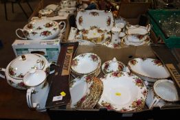 TWO TRAYS OF ROYAL ALBERT OLD COUNTRY ROSES CHINA TO INCLUDE A TEAPOT, DINING PLATES ETC TOGETHER