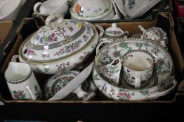 A TRAY OF INDIAN TREE TEA & DINNERWARE TO INCLUDE A LARGE LIDDED TUREEN (TRAY NOT INCLUDED)