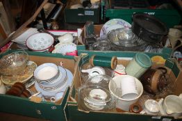 FOUR TRAYS OF GLASSWARE AND CERAMICS (TRAYS NOT INCLUDED)