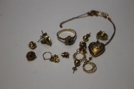 A QUANTITY OF 9 CT GOLD AND YELLOW METAL EARRINGS ETC., W 10.5 g