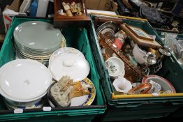 TWO TRAYS OF CERAMICS AND GLASSWARE TO INCLUDE A DRESSING TABLE SET (TRAYS NOT INCLUDED)¦