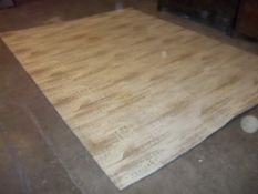 A VINTAGE CREAM RUG BY WINDELS CARPETS, 80/20 AXMINSTER, 366 X 275 CM