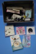 A QUANTITY OF COSTUME JEWELLERY ETC.