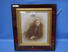 A VICTORIAN MAHOGANY BOX PICTURE FRAME WITH PORTRAIT OF A LADY