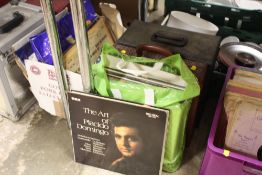 A COLLECTION OF MOSTLY CLASSICAL LP RECORDS (4)