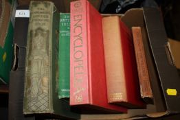 A SMALL BOX OF VINTAGE BOOKS TO INCLUDE THE WIND IN THE WILLOWS