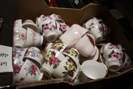 A TRAY OF CHINA CUPS AND SAUCERS TO INCLUDE QUEEN ANNE, TUSCAN, AND RICHMOND EXAMPLES