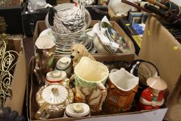 TWO TRAYS OF CERAMICS TO INCLUDE COLLECTORS PLATES, ROYAL DOULTON BEEFEATER CHARACTER JUG ETC.