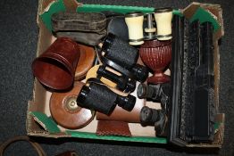 A TRAY OF COLLECTABLES TO INCLUDE VINTAGE CAMERAS AND BINOCULARS