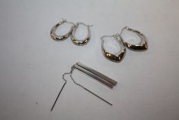 THREE PAIRS OF SILVER EARRINGS, TOTAL WEIGHT 8.9 G