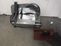 A CAD OF ITALY FOOD SLICER, TOGETHER WITH A CHEESE SLICER (2)