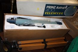 A BOXED PRINZ ASTRAL 400 TELESCOPE, WITH WOODEN TRIPOD