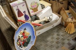 A BOX OF COLLECTABLES TO INCLUDE PICTURE FRAMES, BOXED FIGURES ETC.