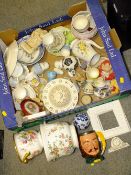 A TRAY OF ASSORTED CERAMICS TO INCLUDE A ROYAL ALBERT COFFEE SET