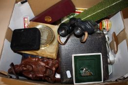A TRAY OF COLLECTABLES TO INCLUDE BINOCULARS, CAMERAS, SWAROVSKI CHRISTMAS DECORATION ETC.