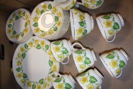 A TRAY OF WEDGWOOD KINGCUP PATTERN CHINA