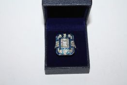 AN ART DECO STYLE DRESS RING, SIZE O