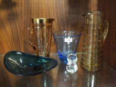 A SMALL QUANTITY OF STUDIO GLASSWARE
